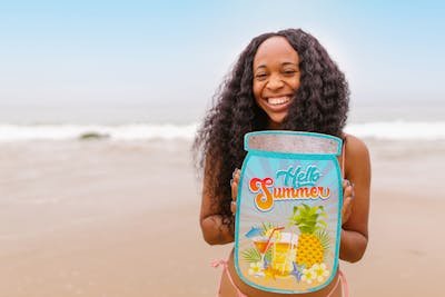 Affiche cocktail : une décoration élégante et festive à prix réduit